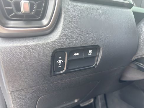 Used 2021 Kia Sorento S AWD/4WD image 14