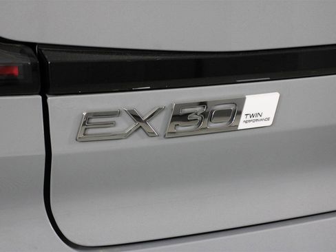 New 2026 Volvo EX30 Plus image 15