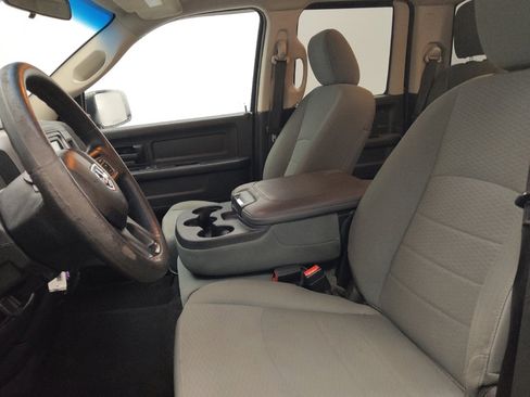 Used 2017 RAM 1500 Express w/ Express Value Package AWD/4WD image 17