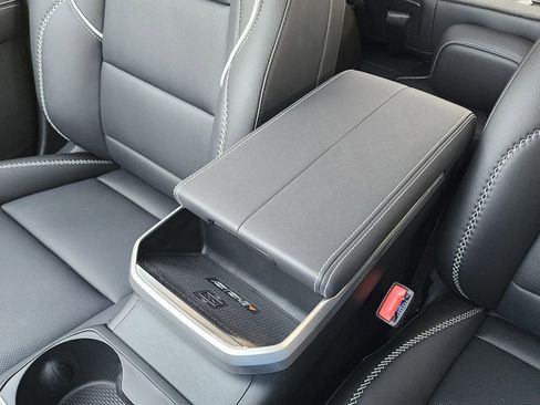 New 2026 GMC Terrain Denali image 33