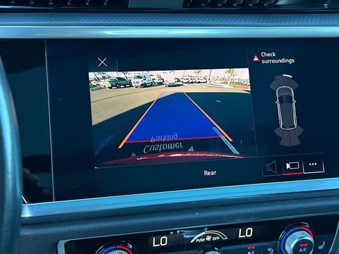 Used 2022 Audi Q3 2.0T Premium image 26