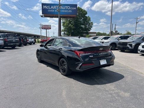 New 2026 Hyundai Elantra SEL Sport Premium FWD image 5