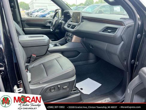 Certified 2023 Chevrolet Suburban High Country image 28