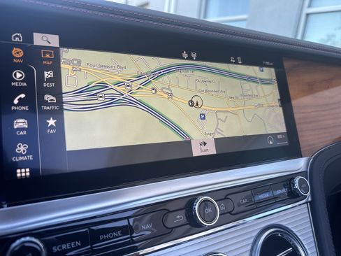 Used 2020 Bentley Continental GT image 22