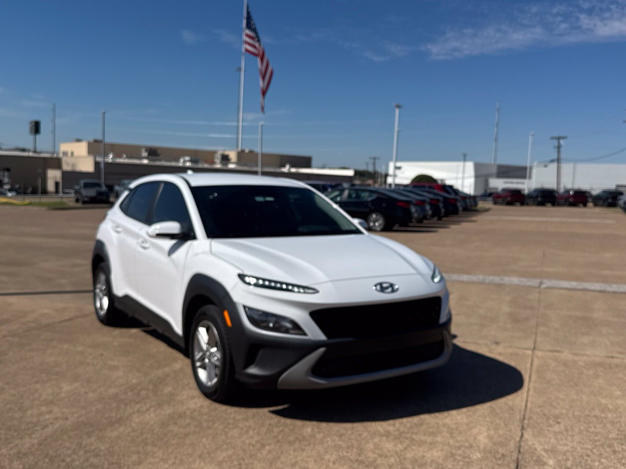 Used 2023 Hyundai Kona SE AWD/4WD image 1