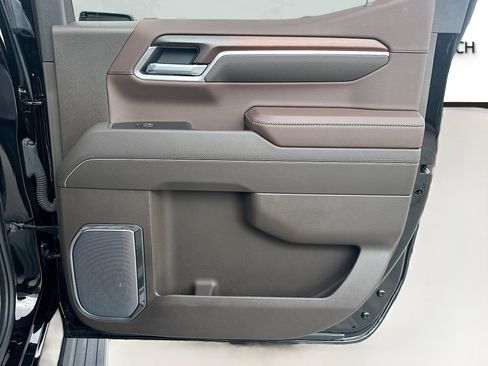 Used 2025 GMC Sierra 1500 Denali image 28