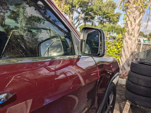 Used 2019 Jeep Grand Cherokee Limited RWD image 5