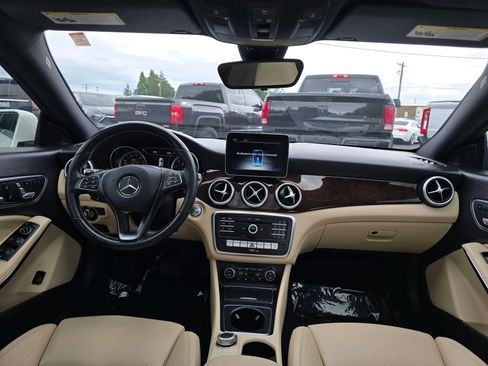 Used 2019 Mercedes-Benz CLA 250 4MATIC image 12