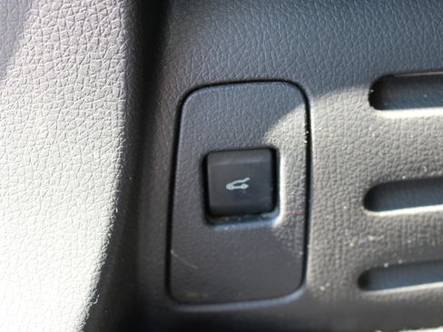 Used 2015 Lincoln MKX FWD w/ Walnut Swirl Wood Package image 38