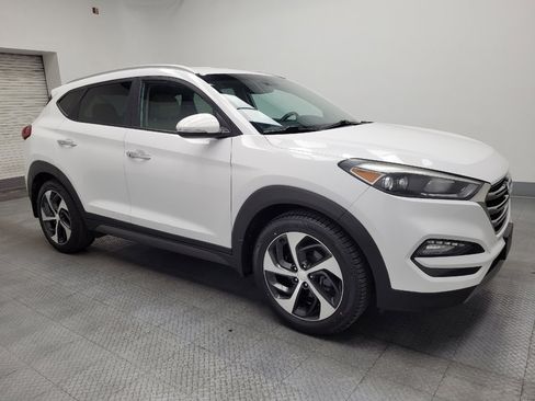 Used 2016 Hyundai Tucson Limited image 11