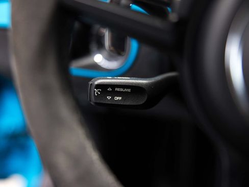Used 2018 Porsche 911 GT3 RWD image 22