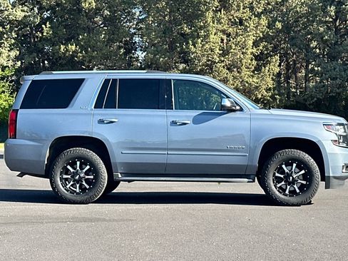 Used 2016 Chevrolet Tahoe LTZ AWD/4WD image 3