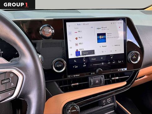 Used 2025 Lexus NX 250 FWD image 6