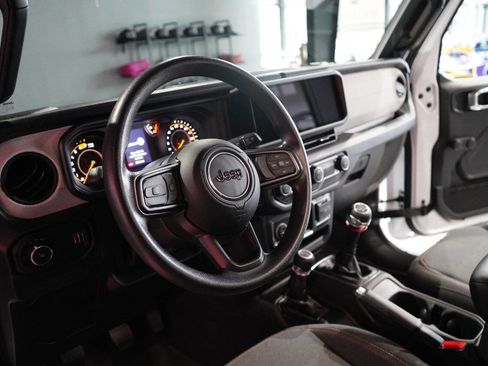 Used 2024 Jeep Wrangler Sport image 51