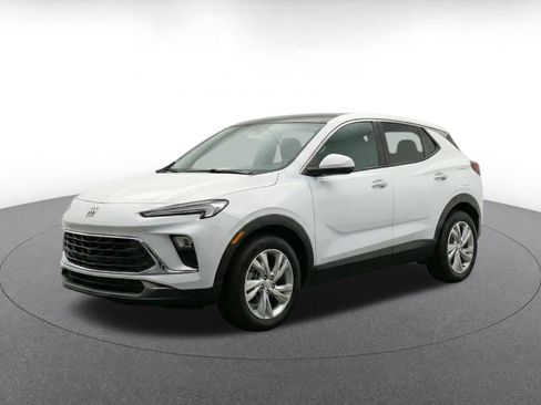 Used 2026 Buick Encore GX Preferred FWD image 3