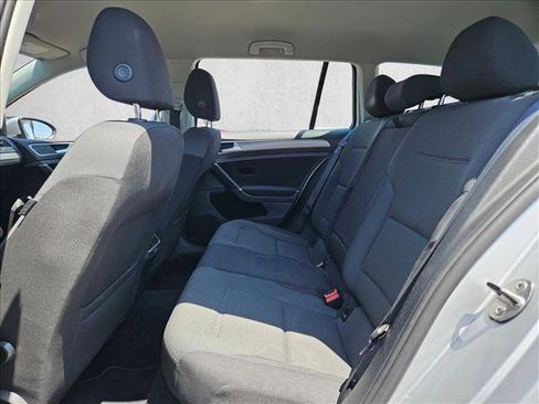 Used 2016 Volkswagen Golf S FWD image 15