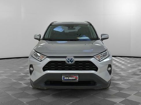Used 2021 Toyota RAV4 XLE w/ Convenience Package image 8