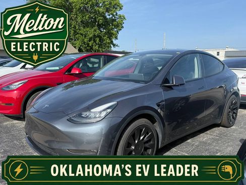 Used 2021 Tesla Model Y Long Range AWD/4WD image 1