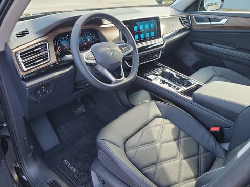 New 2026 Volkswagen Atlas SE AWD/4WD image 30