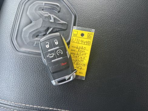 Used 2020 RAM 2500 Laramie image 21