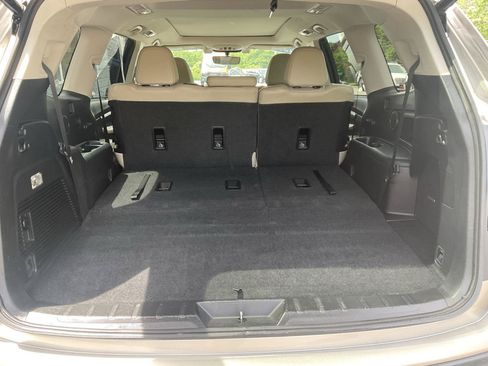Used 2019 Subaru Ascent Limited AWD/4WD image 25