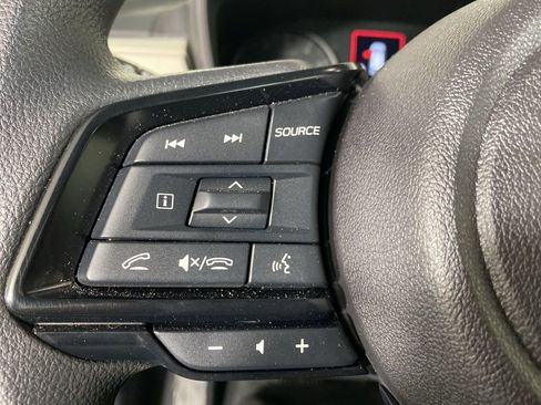 Certified 2025 Subaru Forester Base image 22