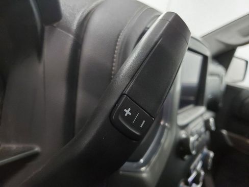 Used 2020 Chevrolet Silverado 1500 LT w/ All-Star Edition image 36