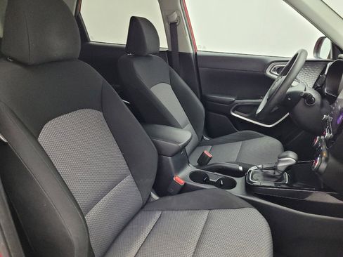 Used 2023 Kia Soul S image 21