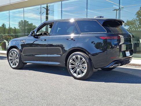 New 2026 Land Rover Range Rover Sport Dynamic SE AWD/4WD image 4