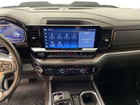 Used 2024 Chevrolet Silverado 1500 LT Trail Boss image 31