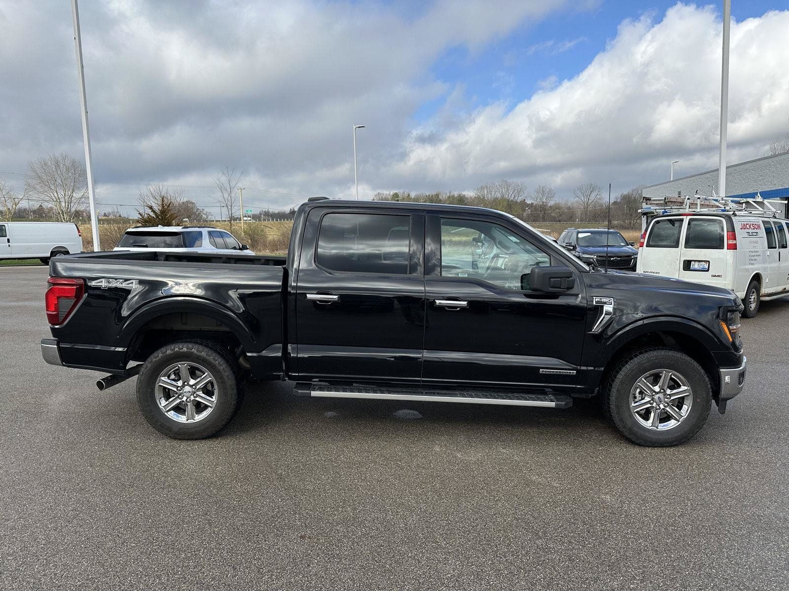 Used 2025 Ford F150 XLT w/ Equipment Group 301A Standard AWD/4WD image 7