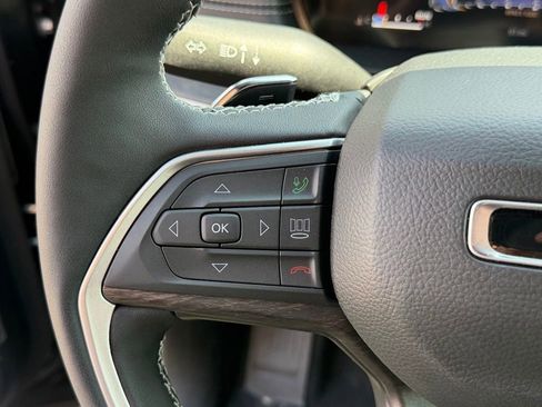 New 2026 Jeep Grand Cherokee L Limited AWD/4WD image 18