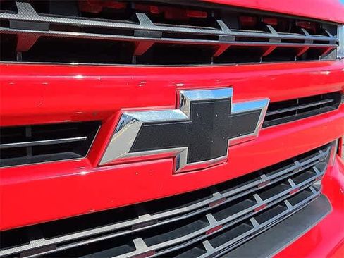 Used 2021 Chevrolet Silverado 1500 RST image 35