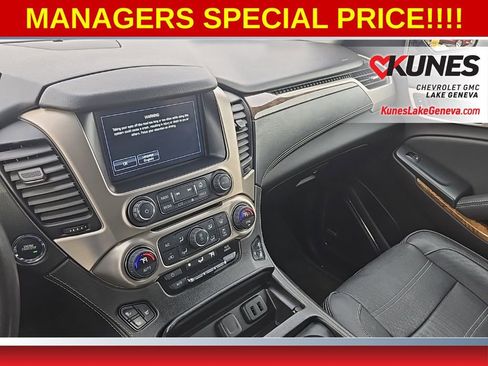 Used 2016 GMC Yukon Denali image 22