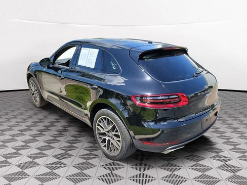 Used 2017 Porsche Macan AWD/4WD image 4