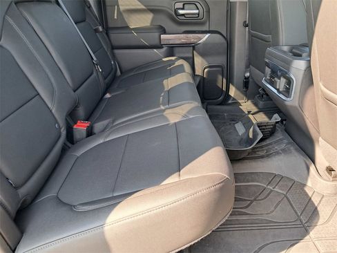 Used 2022 Chevrolet Silverado 1500 LTZ w/ Technology Package image 15