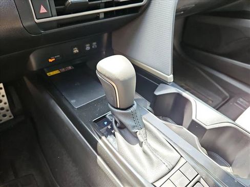 Used 2026 Toyota Camry SE w/ Convenience Package FWD image 11