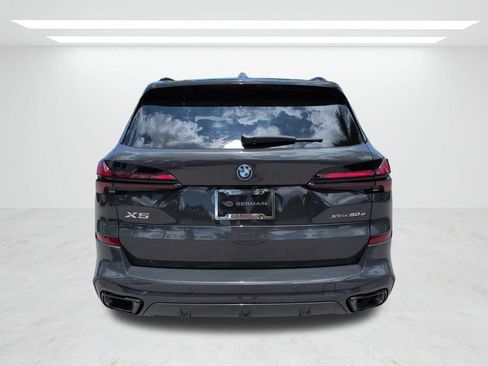 New 2026 BMW X5 xDrive50e w/ M Sport Package AWD/4WD image 5