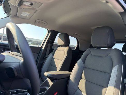 Used 2023 Chevrolet TrailBlazer LT FWD image 28