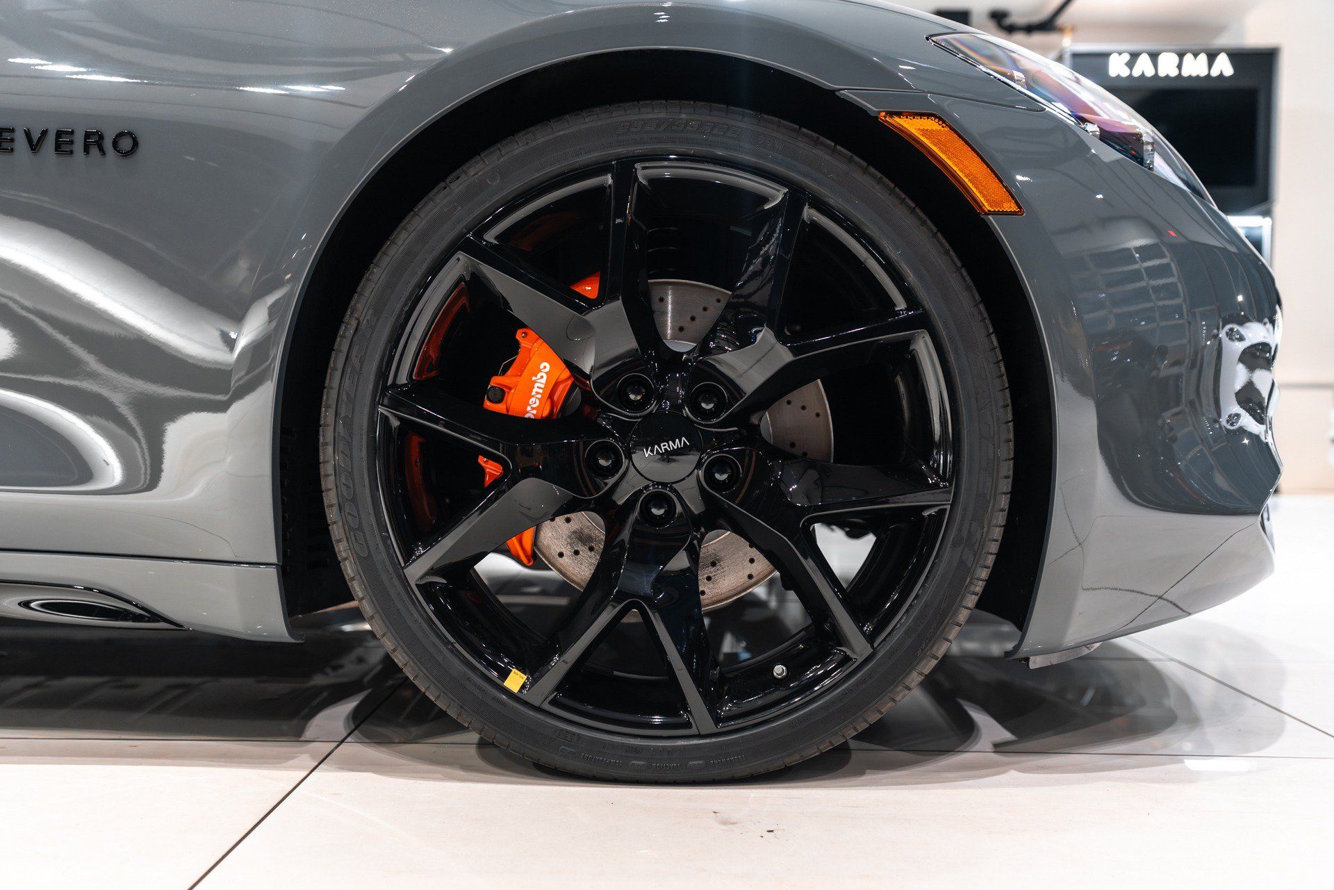Used 2025 Karma Revero Luxury RWD image 64