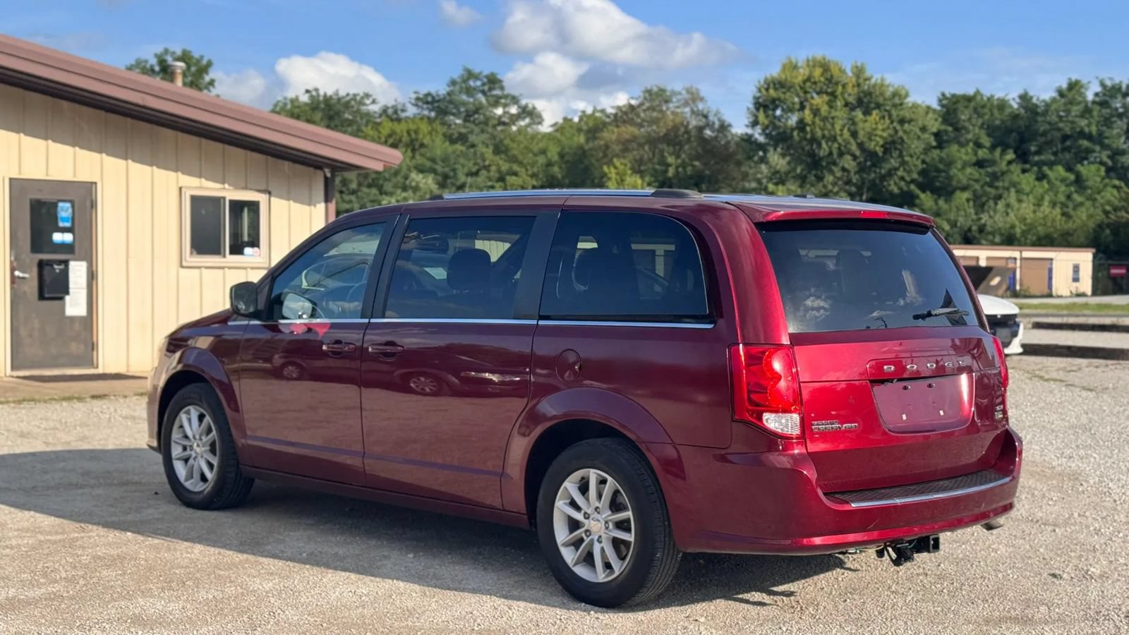 Used 2019 Dodge Grand Caravan SXT FWD image 8