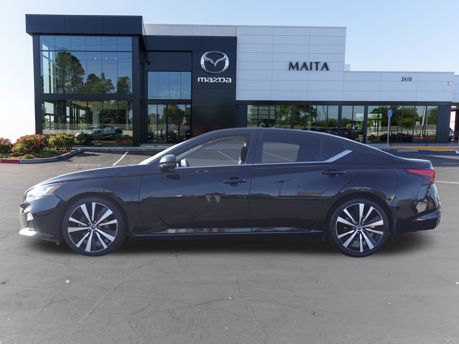 Used 2022 Nissan Altima 2.0 SR FWD image 6
