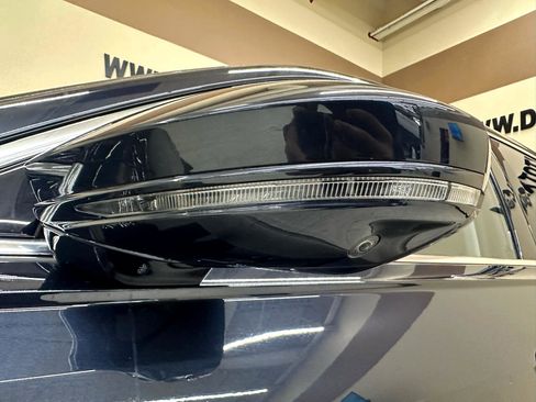 Used 2019 Audi A8 L 3.0T image 14