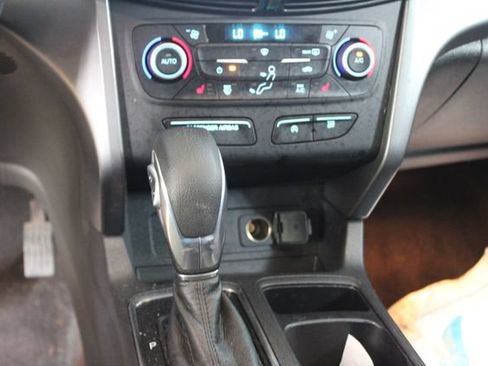 Used 2018 Ford Escape SE w/ SE SYNC Package FWD image 21