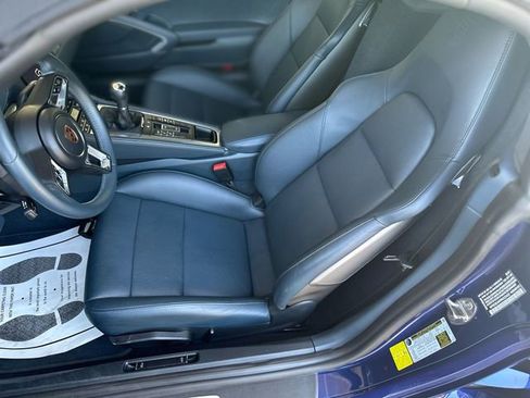 Used 2024 Porsche 718 Boxster S RWD image 12