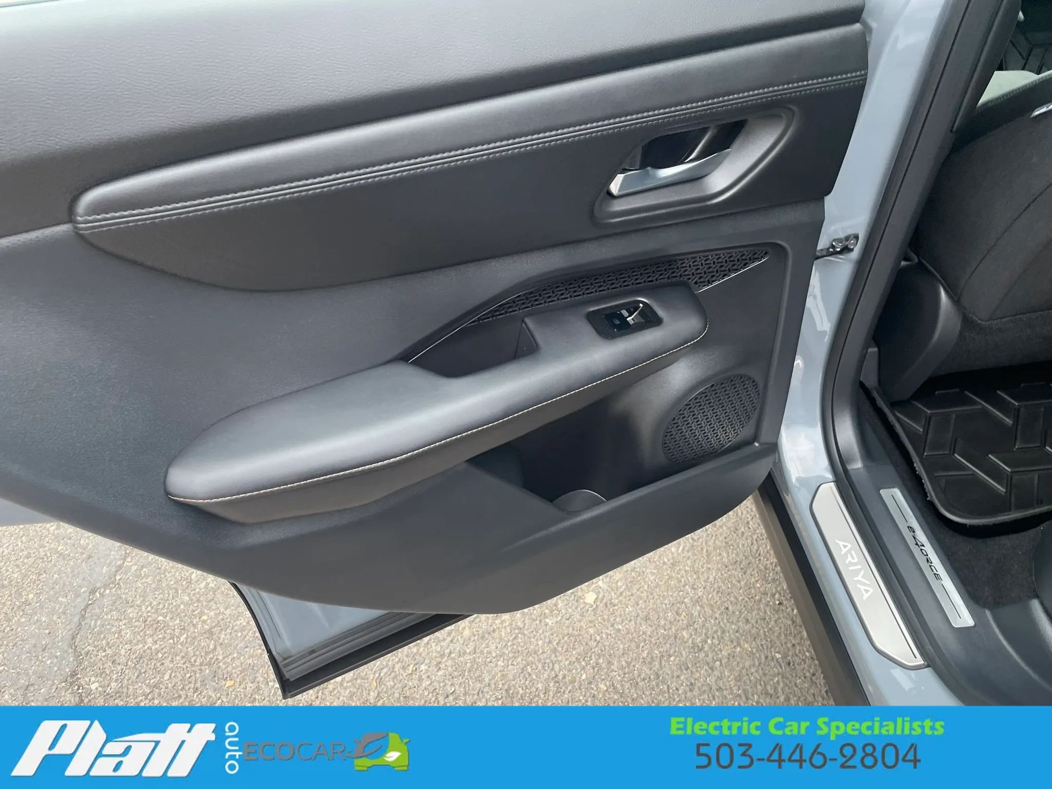 Used 2023 Nissan Ariya AWD image 37