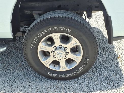Used 2025 RAM 2500 Big Horn AWD/4WD image 17