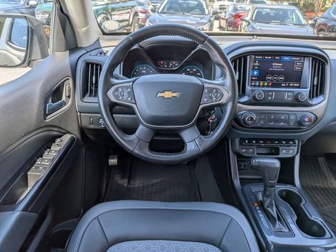 Used 2021 Chevrolet Colorado Z71 w/ Safety Package RWD image 16