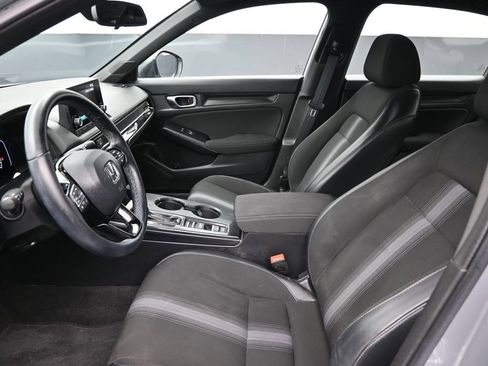 Used 2023 Honda Civic Sport image 12