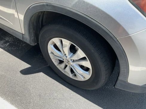 Used 2014 Honda CR-V EX image 2